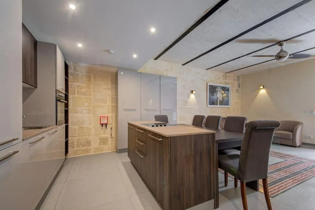 Vallettastay - Orangerie Two Bedroom Apartment 301 0*, 瓦莱塔